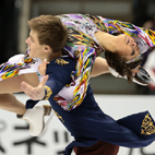 Adelina SOTNIKOVA(RUS)　Ladies Short
EOS-1D X EF400mm F2.8L IS II USM、F3.2、1/1250sec、ISO3200
(c)M.Sugawara／JapanSports